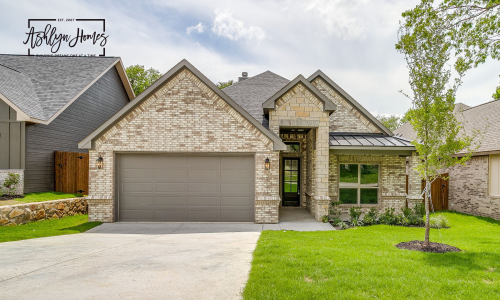 3221 NW